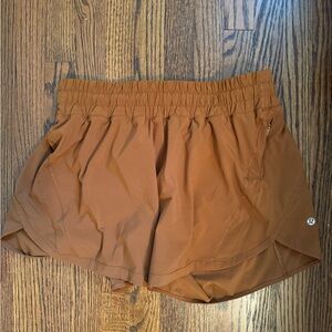 Lululemon Track That Short 5 in: Carmel color